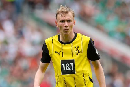 Maximilian Beier (bis 86.) - Note: 2,0 - War auf der linken Seite unfassbar bemüht. Bewegte sich ständig und lief mit hoher Intensität an. Erzwang nach unglücklichen Szenen dann sein Glück. Öffnete vor dem Elfmeterpfiff clever den Raum für Guirassy. Das 2:1 besorgte er nach eine tollen Einzelaktion selbst.