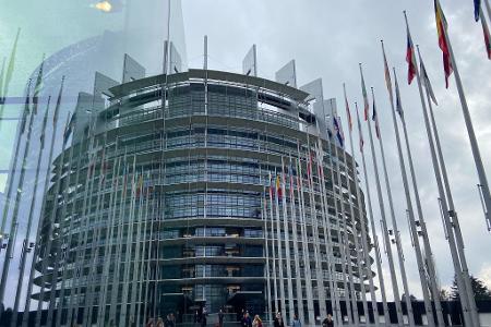 Vor rund zwei Jahren erschütterten Ermittlungen zu Korruption, Geldwäsche und versuchter Einflussnahme eines Golfstaats das Europaparlament. 
