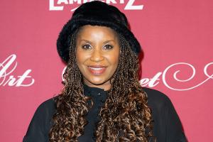 "Lindenstraße"-Star hebt ab: Liz Baffoe überrascht mit neuem Job