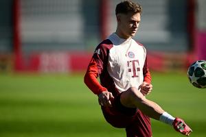 Kimmich nach Unterschrift: Training statt Champagner