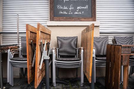 Restaurants, Bars und Cafés mussten wochenlang geschlossen bleiben. (Archivbild)