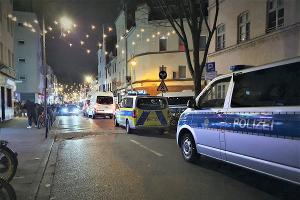 250316-2-K Erfolgreicher Schwerpunkteinsatz in Köln-Mülheim - Drogen und Schusswaffe sichergestellt, eine Festnahme