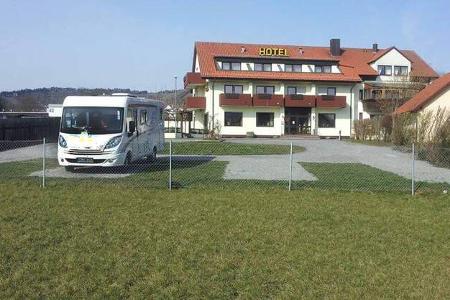 Stellplatz am Hotel Kaiser in Hammelburg