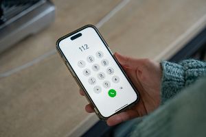 Notrufzentralen sollen Anrufe künftig ganz genau lokalisieren