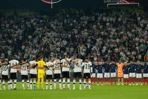 Vor Italien-Spiel in Dortmund: Schweigeminute für Fitschen