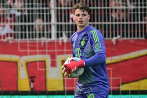 Bayern-Keeper Urbig fehlt U21 wegen Fußverletzung