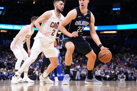 NBA: Schröder voll auf Play-off-Kurs - Wagner verliert