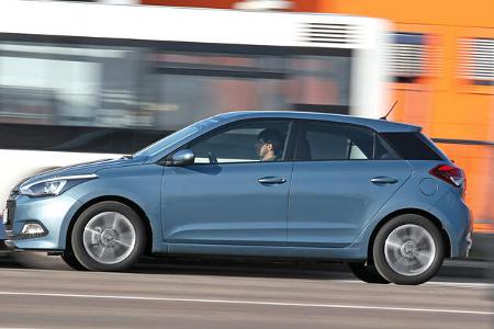 Hyundai i20 1.4, Seitenansicht