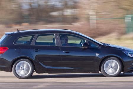 Opel Astra Sports Tourer 1.6 CDTI, Seitenansicht