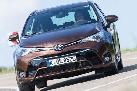 Toyota Avensis Touring Sports 2.0 D-4D, Frontansicht