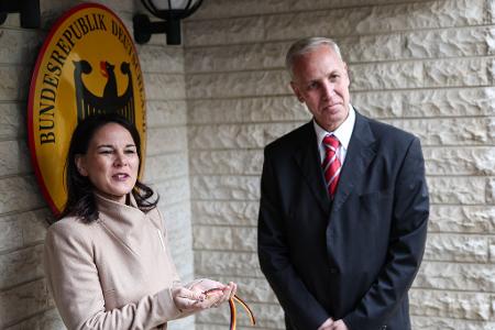 13 Jahre Leerstand der deutschen Botschaft in Damaskus sind beendet.