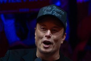 Elon Musks entfremdete Tochter nennt ihn "erbärmliches Mannskind"