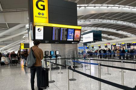 Der Flughafen Heathrow bleibt voraussichtlich den ganzen Tag geschlossen. (Archivbild)