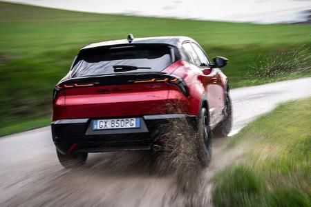 Den Hybrid gibt's jetzt mit Elektro-Allrad