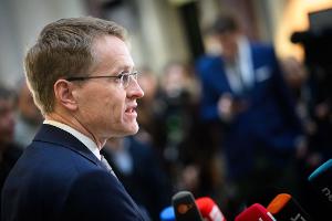 Finanzpaket steht - Forderungen zur Verteilung