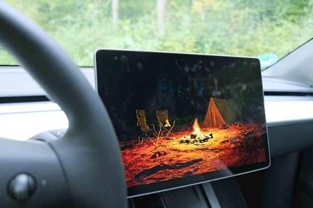 Tesla, Model Y, Car Camping, E-Wagen, Camping Modus