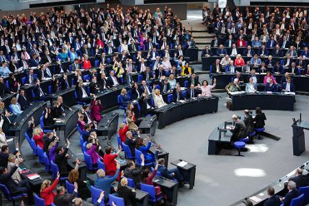 Volles Haus bei der ersten Sitzung des neuen Bundestages.