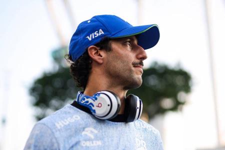 Daniel Ricciardo (25 Rennen bei Alpha Tauri/Racing Bulls) - Ricciardos Formel-1-Karriere schien nach schwachen Jahren bei McLaren schon beendet, ehe er Mitte der Saison 2023 Nyck de Vries bei Alpha Tauri ersetzte. Fuhr dann aber selbst erschreckend schlecht und wurde nach dem Singapur-GP 2024 endgültig vor die Tür gesetzt.