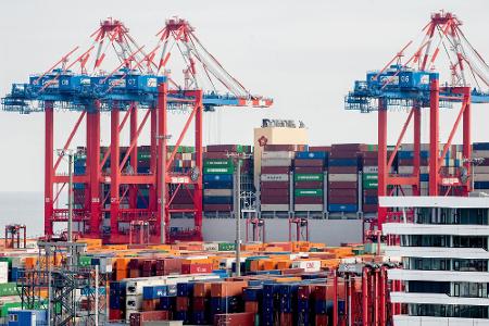 Zölle dürften die Industrie in Deutschland belasten.