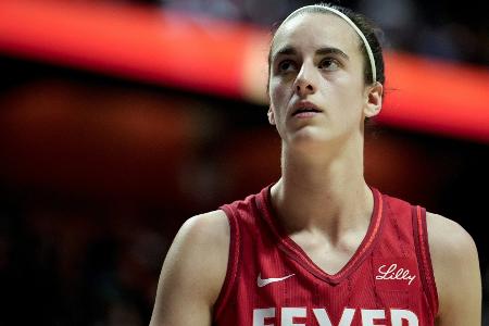 Sammelkarte: Superstar Clark bricht weiter Rekorde