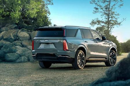 03/2025 Cadillac Escalade IQL