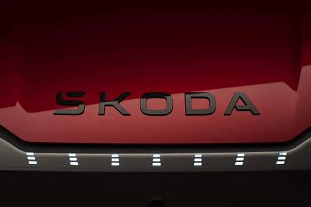 Skoda Enyaq Facelift Teaser