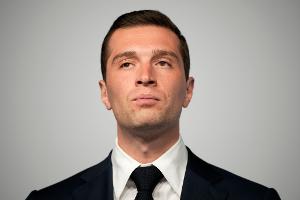 Geht nun Jordan Bardella ins Rennen um den Élysée-Palast?