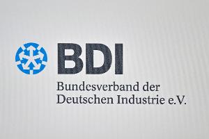 Verbände: Ohne Reformen geht es weiter bergab mit dem Land