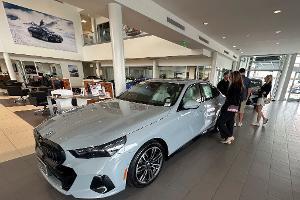 Vor möglichen Zöllen: VW und BMW legen in USA zu