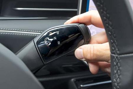  VW ID.7 Tourer, Lenkraddisplay