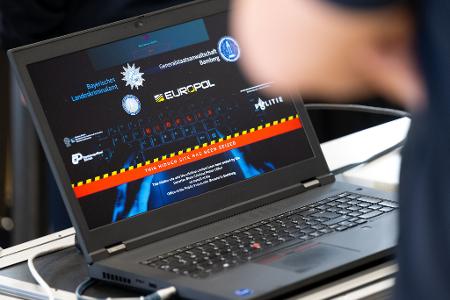 Den Behörden ist ein Schlag gegen Kinderpornografie gelungen. 