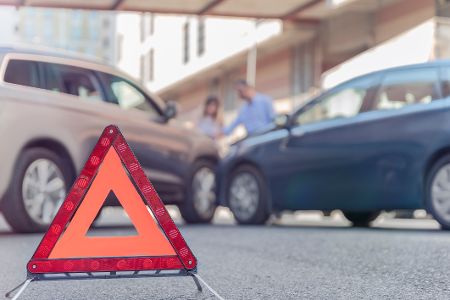 Worauf Autofahrer bei Unfällen im Ausland achten sollten Worauf Autofahrer bei Unfällen im Ausland achten sollten