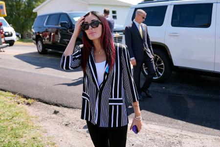 Ultrarechte Influencerin Laura Loomer sorgt für Entlassungen im Weißen Haus 