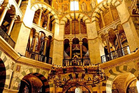 Dom, Oktogon