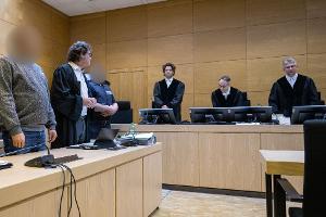 Leichenteile in Tiefkühltruhe: Lebenslang wegen Mordes