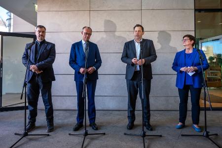 An diesem Montag gehen die Koalitionsverhandlungen von CDU, CSU und SPD in die voraussichtliche Schlussrunde. 