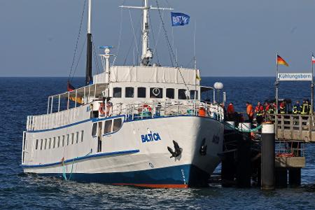 Die Fahrgäste konnten das Schiff verlassen. 