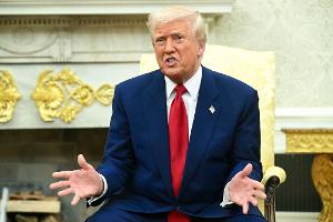 Trump lehnt bei Treffen mit Netanjahu Aussetzen der Zölle ab