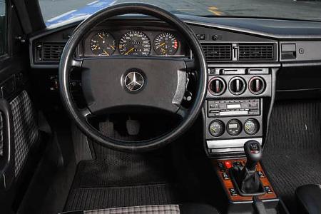 Mercedes 190 E 2.5-16 EVO II, Detail, Cockpit