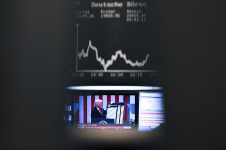 Erheblich unter Druck wegen der Eskalation des amerikanisch-chinesischen Handelskriegs und des Zollkonflikts zwischen den USA und der EU: der Dax.