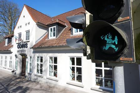 Die Idee stammt aus Dänemark, wo es ebenfalls eine Wikingerampel gibt. 