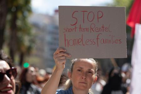 Vor allem der Wohnungsmangel und die überteuerten Mieten setzen den Mallorquinern zu. (Archivfoto)
