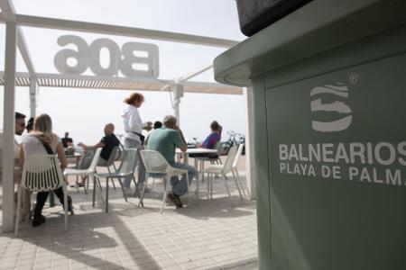 Am Ballermann, der liebsten Partymeile der deutschen Urlauber, werden Hotels und Bars immer teurer. (Archivfoto)