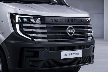 Nissan Interstar Transporter