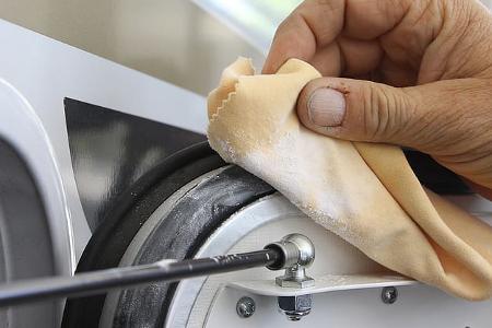 Reinigung und Pflege Gummidichtung