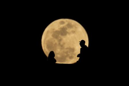 Runde Sache: Vollmond in Texas