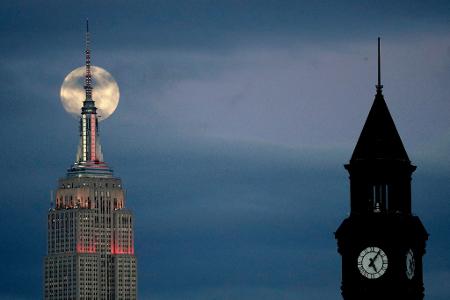 Mond und Zeit