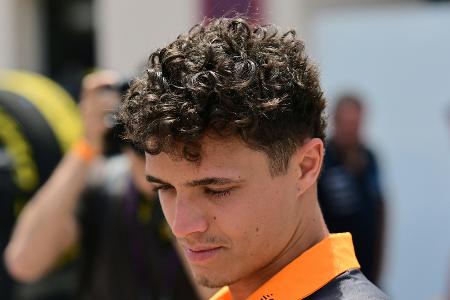 Verstappen nur Zuschauer: Norris holt erste Bestzeit in Bahrain Verstappen nur Zuschauer: Norris holt erste Bestzeit in Bahrain