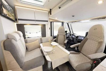 Dethleffs Globebus I4 Active, Sitzgruppe, Innenraum