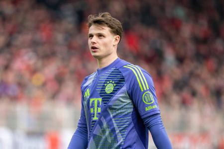 FC Bayern | TOR: Jonas Urbig - Note: 3,5 - Erlebte einen undankbaren Tag im Bayern-Tor. Musste seine Qualitäten selten zeigen, seine einzige Glanztat wurde vor dem 2:2 zur perfekten Vorlage für Anton. Bekam den Beier-Kopfball vor dem 0:1 zudem unglücklich durch die Beine.